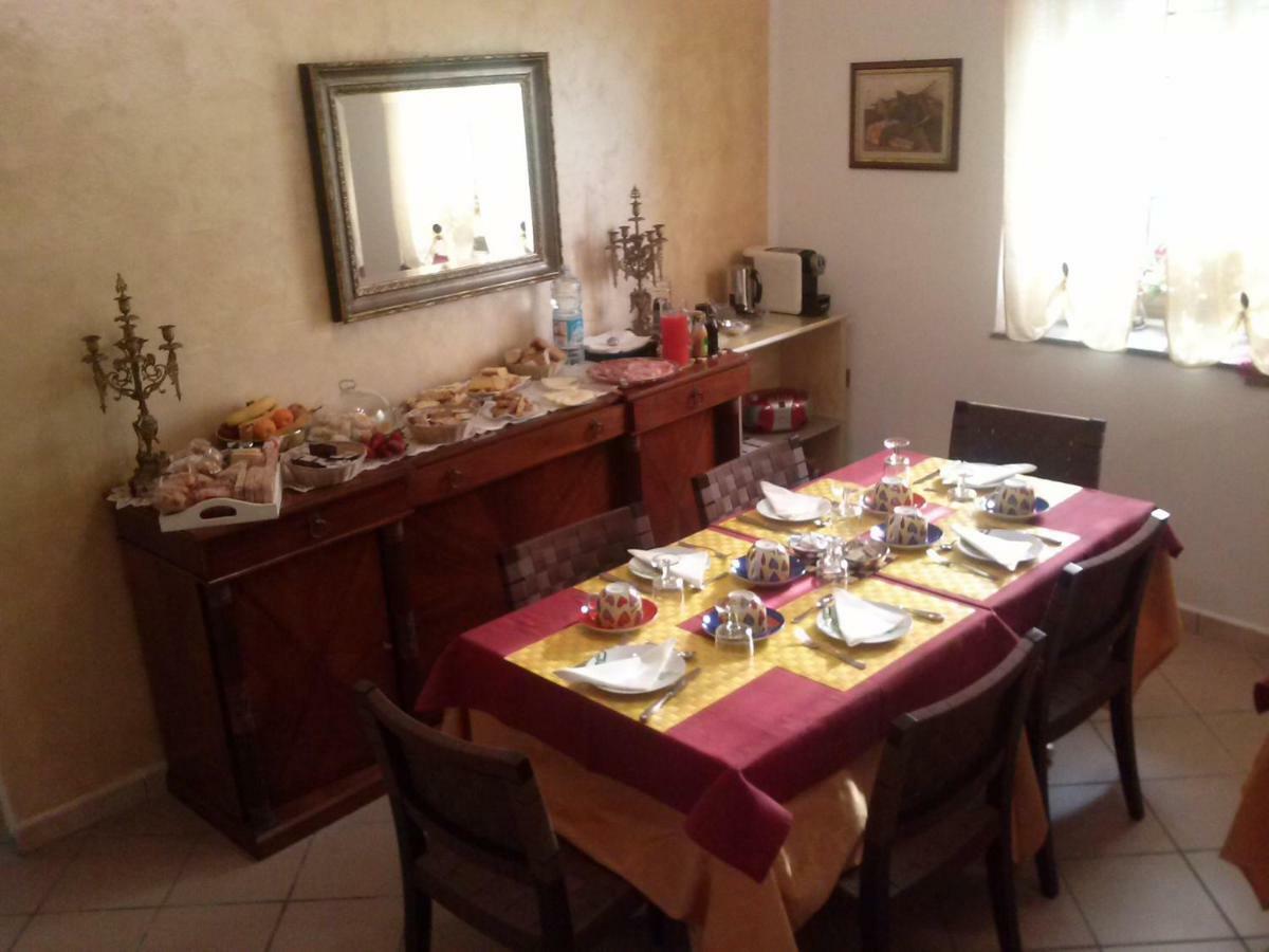 Bed and Breakfast Borgo Della Rocca Montemurlo Exterior foto
