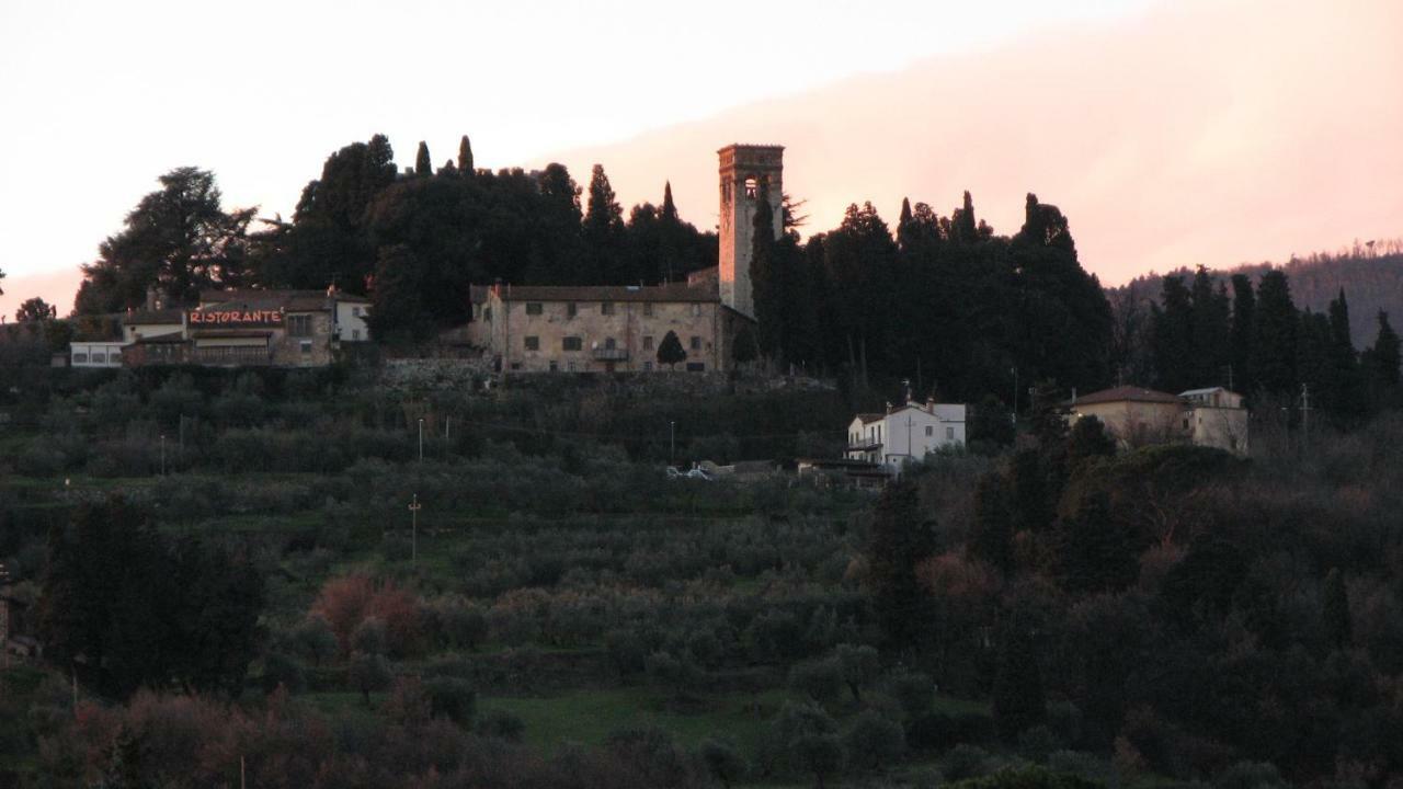 Bed and Breakfast Borgo Della Rocca Montemurlo Exterior foto
