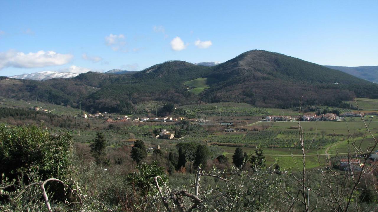 Bed and Breakfast Borgo Della Rocca Montemurlo Exterior foto